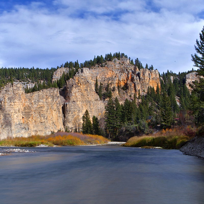 Threat: Copper mine
At risk: Water quality, wild trout fishery
The Smith River is one of the most cherished floating and fishing destinations in Montana. The river is home to a nationally-renowned wild trout fishery, and provides prime habitat for dozens of beloved wildlife species. The river is threatened by a proposed copper mine in its headwaters that could seriously degrade water quality with acid mine drainage and toxic heavy metals.