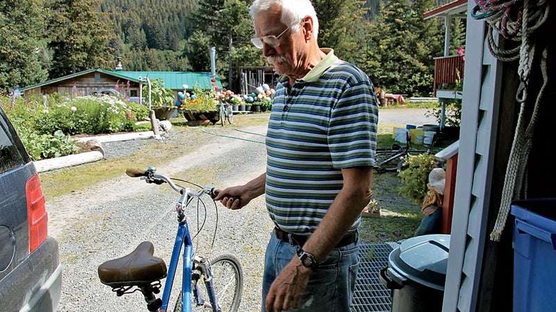 Tobben Spurkland with a bike François borrowed.