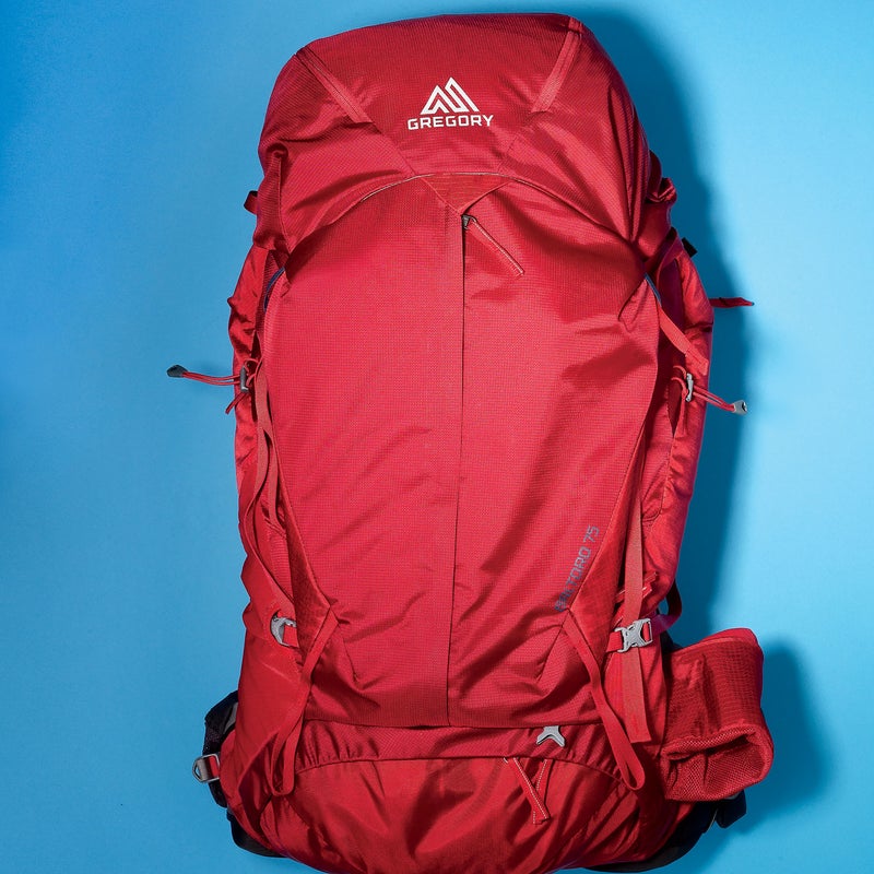 With a sturdy aluminum wishbone suspension system and independent pivots in the shoulder harness and hipbelt, the Baltoro ($319) is the comfiest big hauler we tested. It’s also brimming with user-friendly features. The reason we liked the Baltoro best? Read the full Gear of the Year review. Comfort: 4.5 Versatility: 4.5