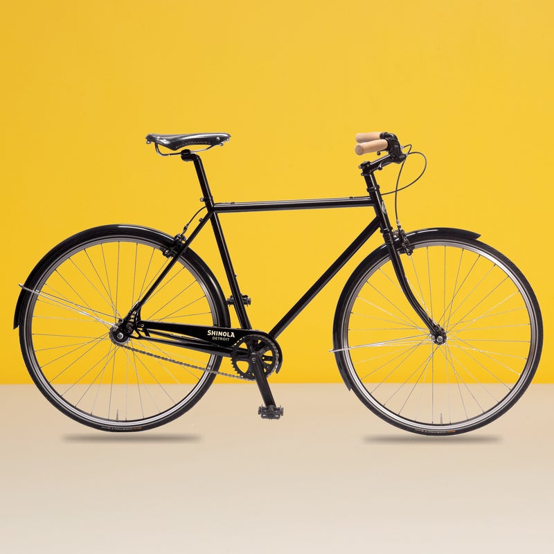 Best For: Budget-Minded PatriotsWe love Shinola’s classic Made in America story, but its early bikes ran $2,000 and up—not exactly priced for everyone. Enter the single-speed Detroit Arrow ($1,000), which has a Wisconsin-built frame, is assembled in the company’s reclaimed Detroit factory, and costs half as much as its other models. The bike is no beater, either, with a TIG-welded steel frame and stylized branded dropouts. The components are top-notch, too, including full-metal fenders, a leather saddle, and contrasting cork grips. 25 lbs; shinola.com