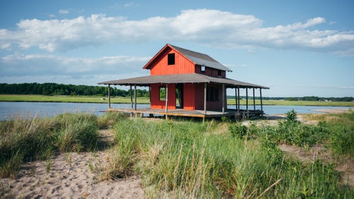 It wasn’t until we became tourists in so many other parts of the world that we really tried to look at our own home with that fresh perspective. One of our favorite discoveries is this beautiful beach shack at the tip of Grass Island in Guilford.