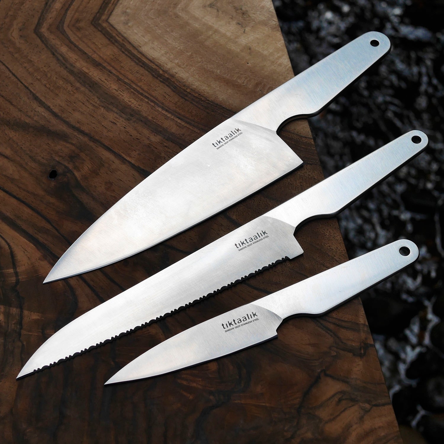 The sleek Field Knife Set from Tiktaalik literally has us drooling. Read more.