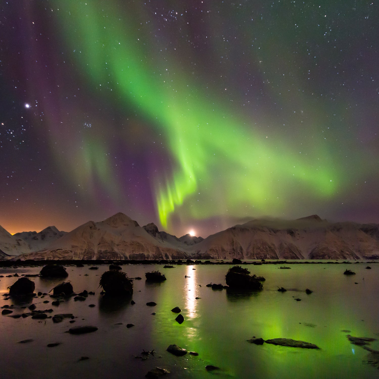 Aurora Borealis Visible as Far South as Colorado Outside Online
