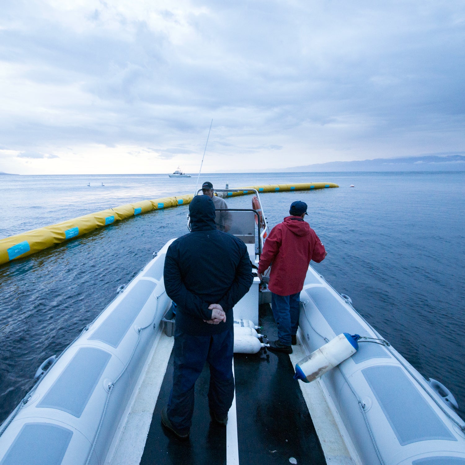 The Ocean Cleanup started tests in 2014 to see if the floating barriers are a feasible way to remove garbage.