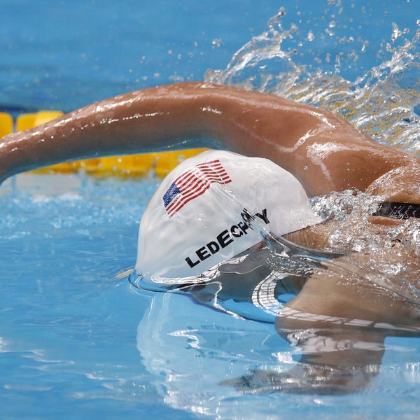 Katie Ledecky competes in a women's 400m freestyle heat at the Swimming World Championships in Kazan, August 2015.