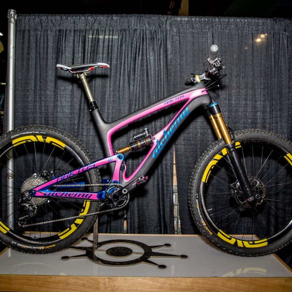 Alchemy's Arktos bike marks the return of the very good Switch link technology.