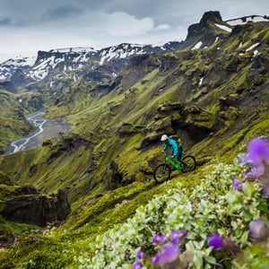 Iceland isn’t on everyone’s bucket list for mountain biking, but with never-ending summer days, otherworldly landscapes, and plenty of singletrack, that is likely to change. This July, Colorado-based Yeti Cycles sent photographers and filmmakers Craig Grant and Joey Schusler with pro rider Sam Seward to test out a new bike and get some jaw-dropping images. They succeeded. Here, cameraman and accomplished rider Schusler shares a few of their favorite images and a taste of the MTB wonderland. Photo: The trails in Iceland resemble something similar to the loose rocky alpine trails of Colorado. The views, however, resemble nothing that any of us had ever seen.