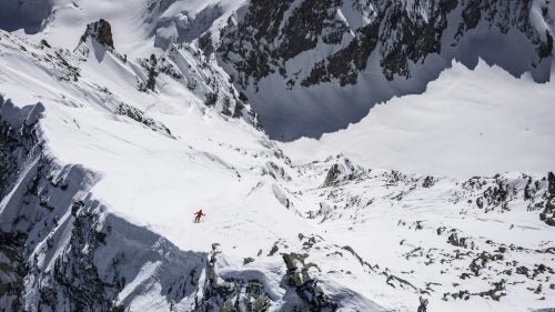 Growing up next to 14,295-foot Dent Blanche in Hérémence, Switzerland, mountain guide Gilles Sierro always wanted to ski the mountain’s remote east face. Last April, when conditions became safe enough, he finally got the chance. Carlier captured him from a helicopter on a morning run. “He said he couldn’t deny feeling some apprehension when he got to the top,” says the photographer, who lives in nearby Aubonne. “He’s been gazing at it all his life, but once you’re on the face, you realize how steep it really is.”
THE TOOLS: Leica S Type 006, 35mm f/2.5 lens, ISO 100, f/4.8, 1/4,000 second