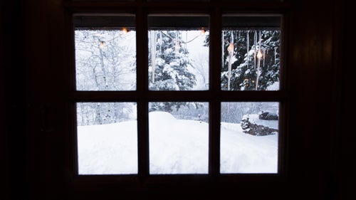 I love looking out my windows at the changing landscape. As a professional skier, I’m constantly traveling. I can’t even begin to explain how great it is to come home, root down, and reconnect. This dome is one of the most peaceful places I’ve ever been, and every morning I wake up out here, I fall even more in love with it.
