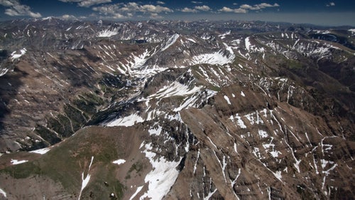 “I call it ‘Mr. Toad’s Wild Ride:’ Where winds come over a mountain range and descend on the east side into sizable plains or desert areas, the turbulence increases massively. The Bighorn Basin is in the upper right of the image, a veritable vacuum sucking the winds over these peaks and giving me one crazy ride. Here’s what I have to do when I hit a rotating column of horizontal air like this: one minute, I’m ascending with no choice, idle the plane in response, and go up like an elevator. Things quiet down, I add power, and then bam! I hit the descending air and at full power, I am descending. Rinse and repeat until I can find a way out of it.”