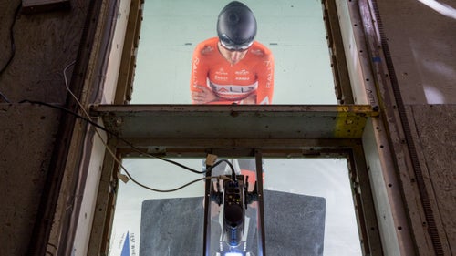 Every angle of the testing process is recorded to allow evaluation of the rider’s position. The camera mounted above the rider shows how changes in position affect airflow over the rider’s back.