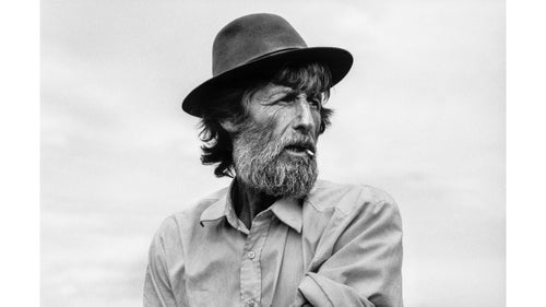 A portrait of a Uruguayan gaucho. Only years of cattle work—spending nights out in the open with a poncho as a blanket, the saddle as a pillow, and a sheepskin as a mattress—could produce a look like this.