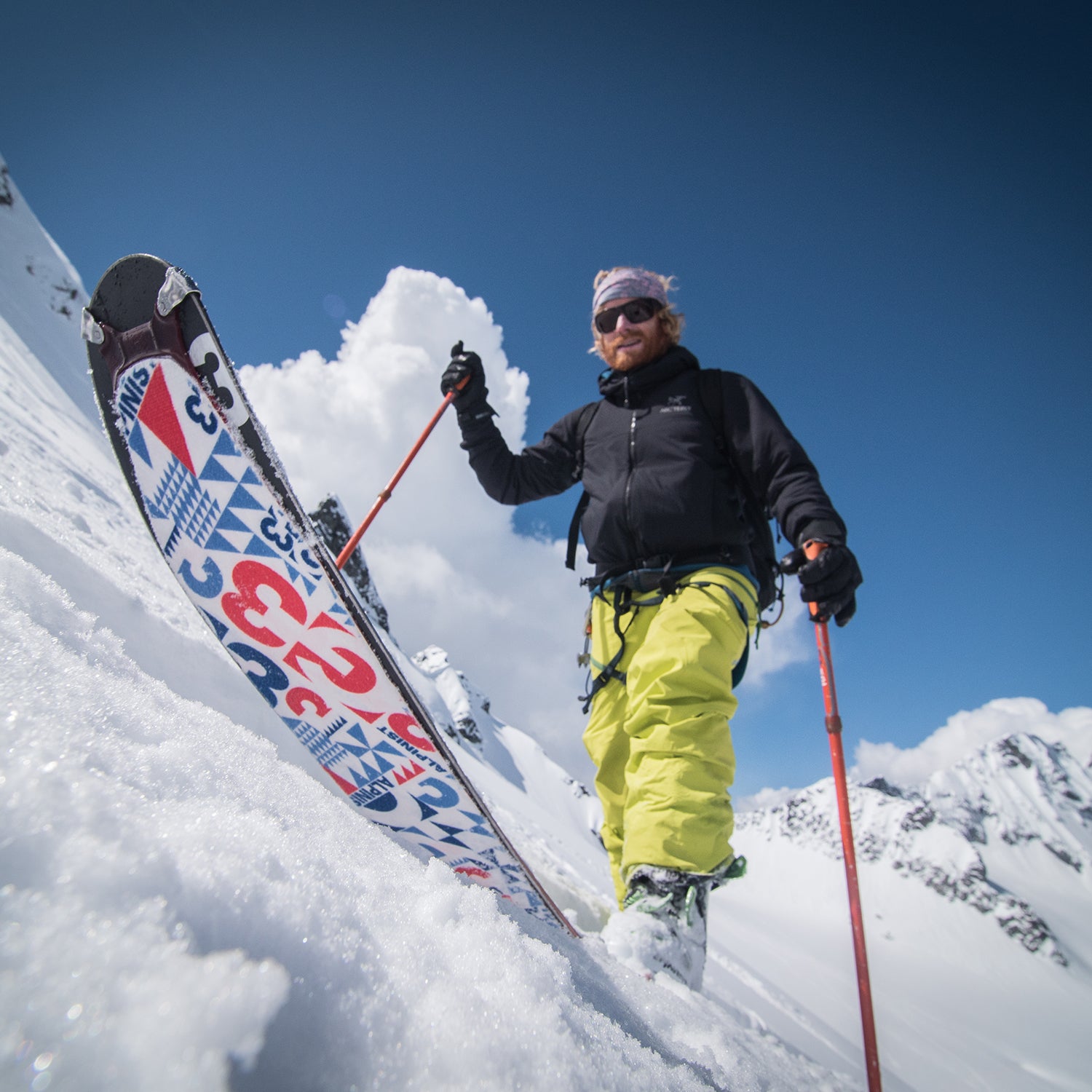 Going up with the G3 Alpinist Climbing Skins.