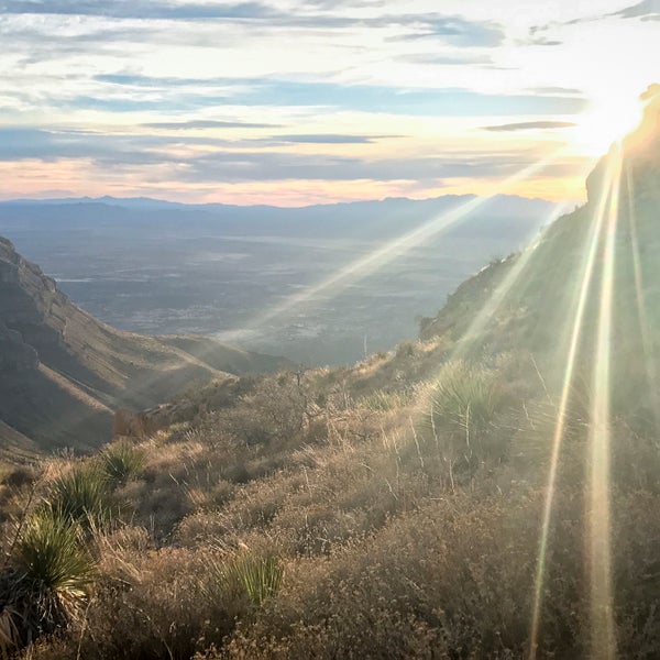 While millions of visitors flood into national parks each year, some of the most gorgeous state parks are overlooked. Oliver Lee Memorial State Park, located near White Sands in Southern New Mexico, is one such park.