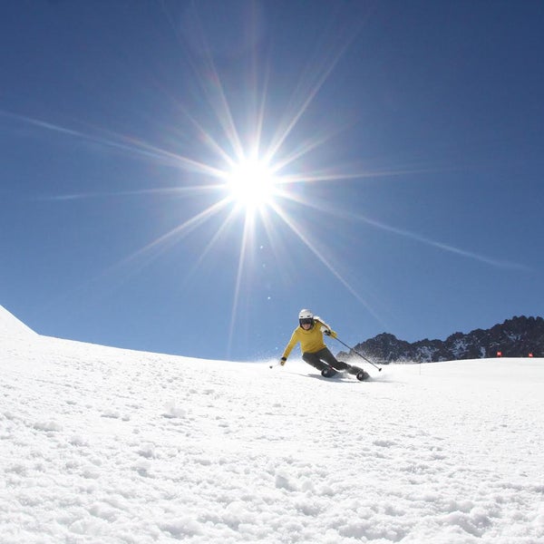The success of Blizzard's Black Pearl skis echoes what athletic women have been claiming for years: women's gear matters.