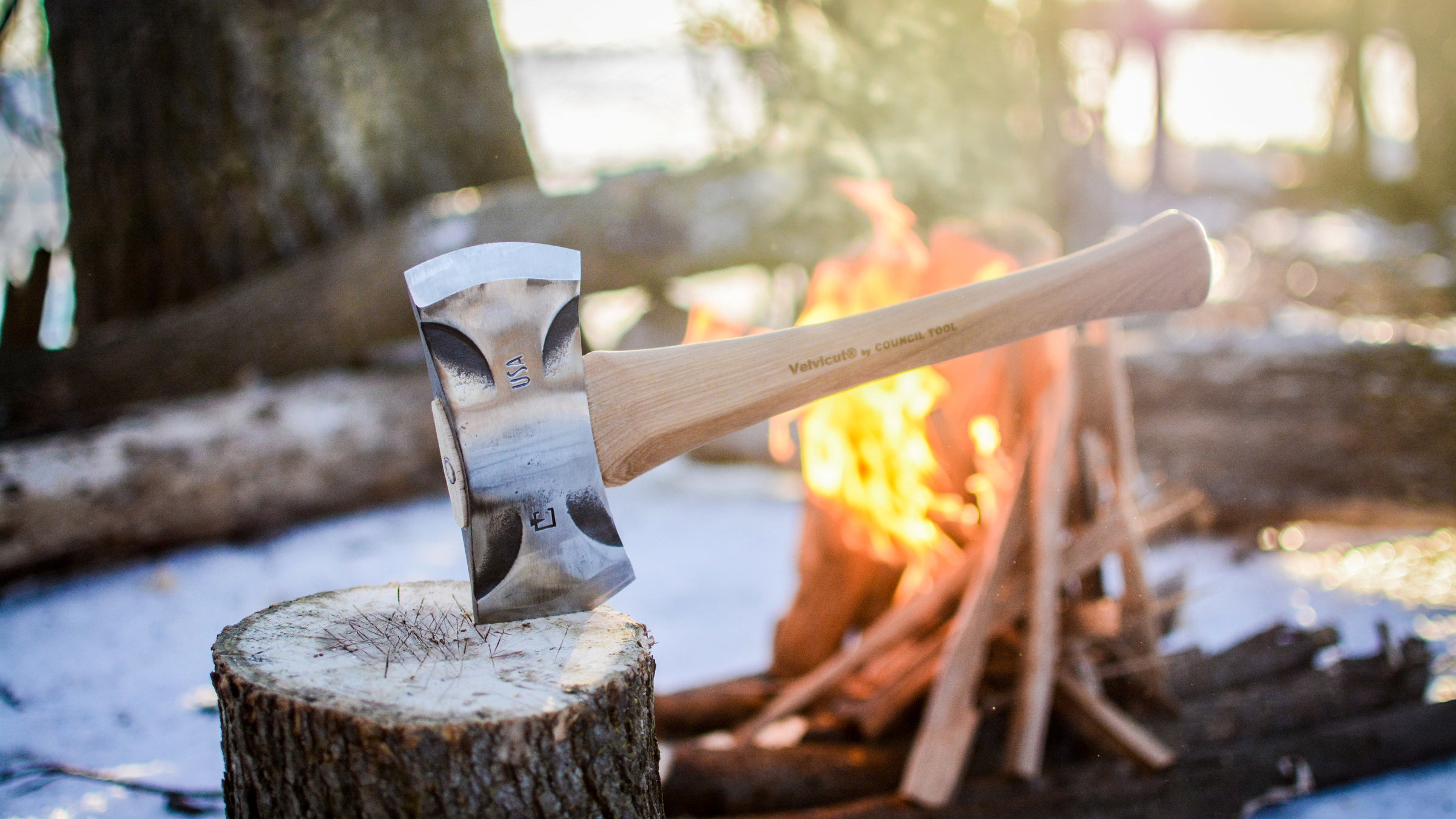 Council Tool 2# Double Bit Saddle Axe