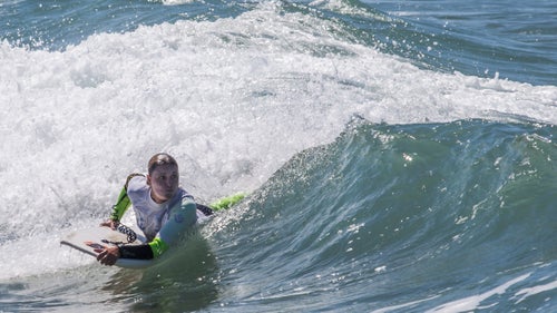 At 38 years old, Berrada is an icon for female waveriders in Morocco. When she started bodyboarding as a young woman, her mother was against it, fearing Berrada would get hurt. But after seeing Berrada’s talent in competition, her mother began encouraging her. With financial support from her parents, she placed sixth in the world at the 1998 World Championships in Portugal.
In 2011, she broke another milestone as the only female member of the Moroccan bodyboard team to finish third at the world championships in the Canary Islands. Upon returning to Morocco, Berrada says that King Mohammed VI arranged for Moroccan companies to sponsor all five team members with two-year salaries, making her the only female Moroccan bodyboarder or surfer to have earned a living wage from her sport.