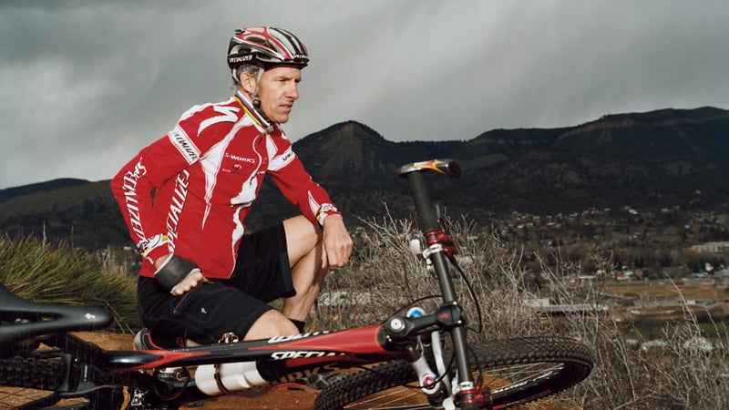 Strategic rest: Ned Overend takes a break near Durango, Colorado
