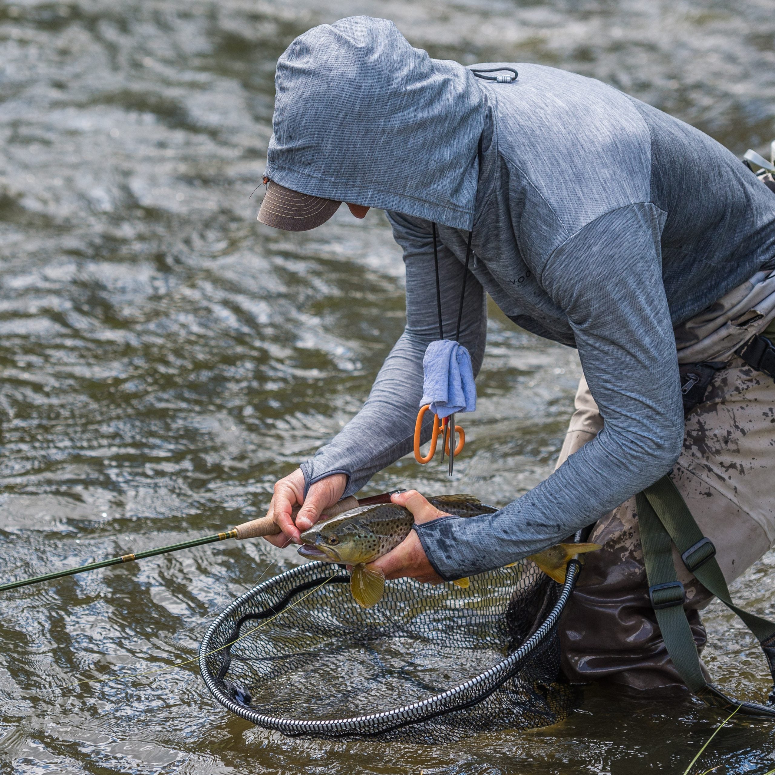 The Voormi River Run Hoodie is a perfect march for any day spent throwing lines.