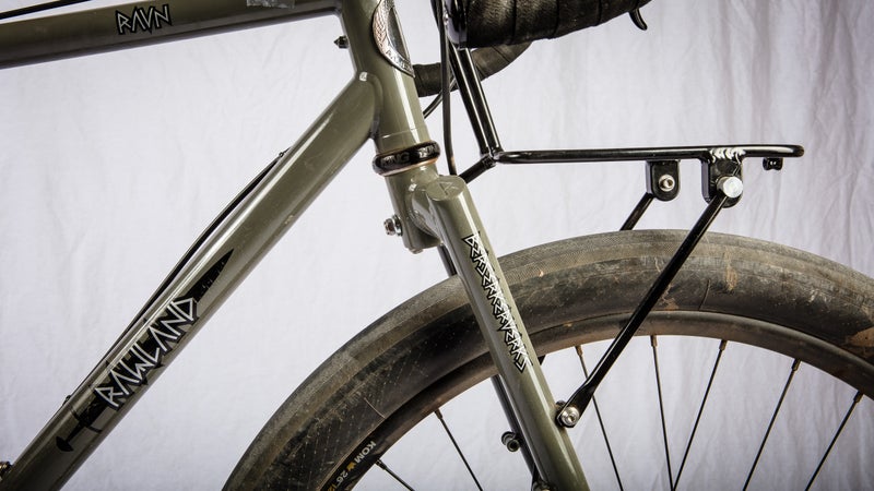 The Ravn's steep head angle and raked-forward fork provide both snappy handling and stability at speed and through the rough.