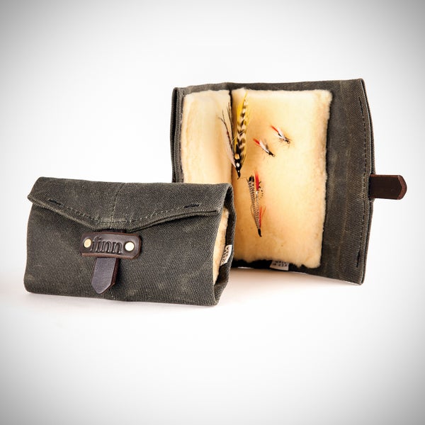 The Streamer fly wallet is a classy alternative to plastic and foam.