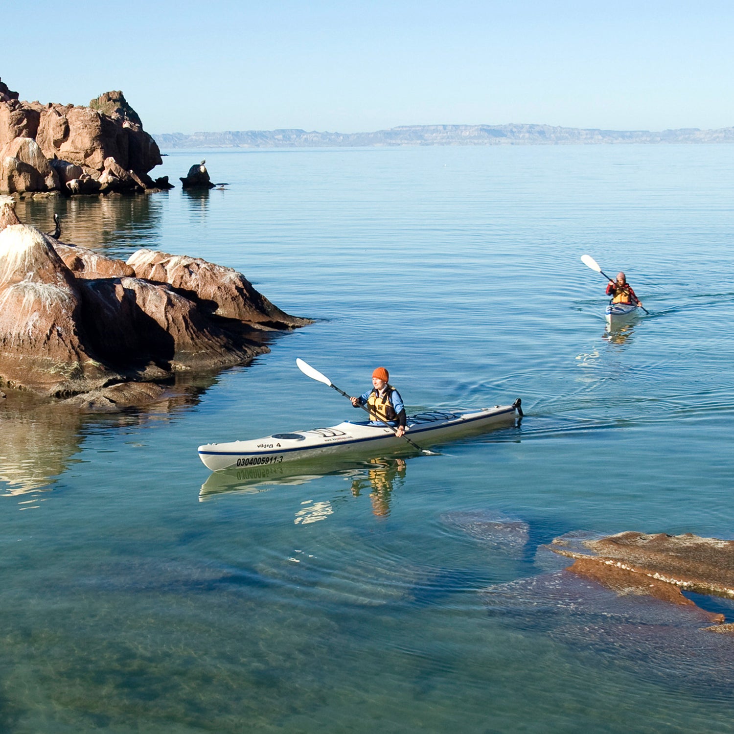 Kayakers on the Sea of Cortez, Isla Espiritu, Baja, Mexico.