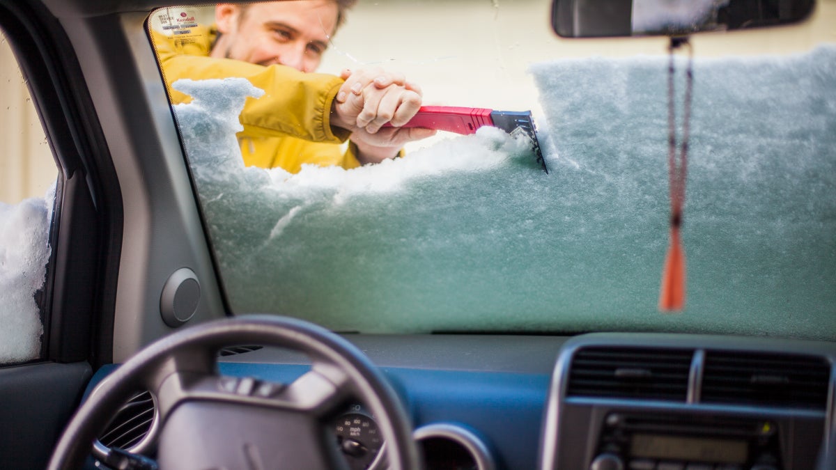 How to Properly DeIce Your Car Outside Online
