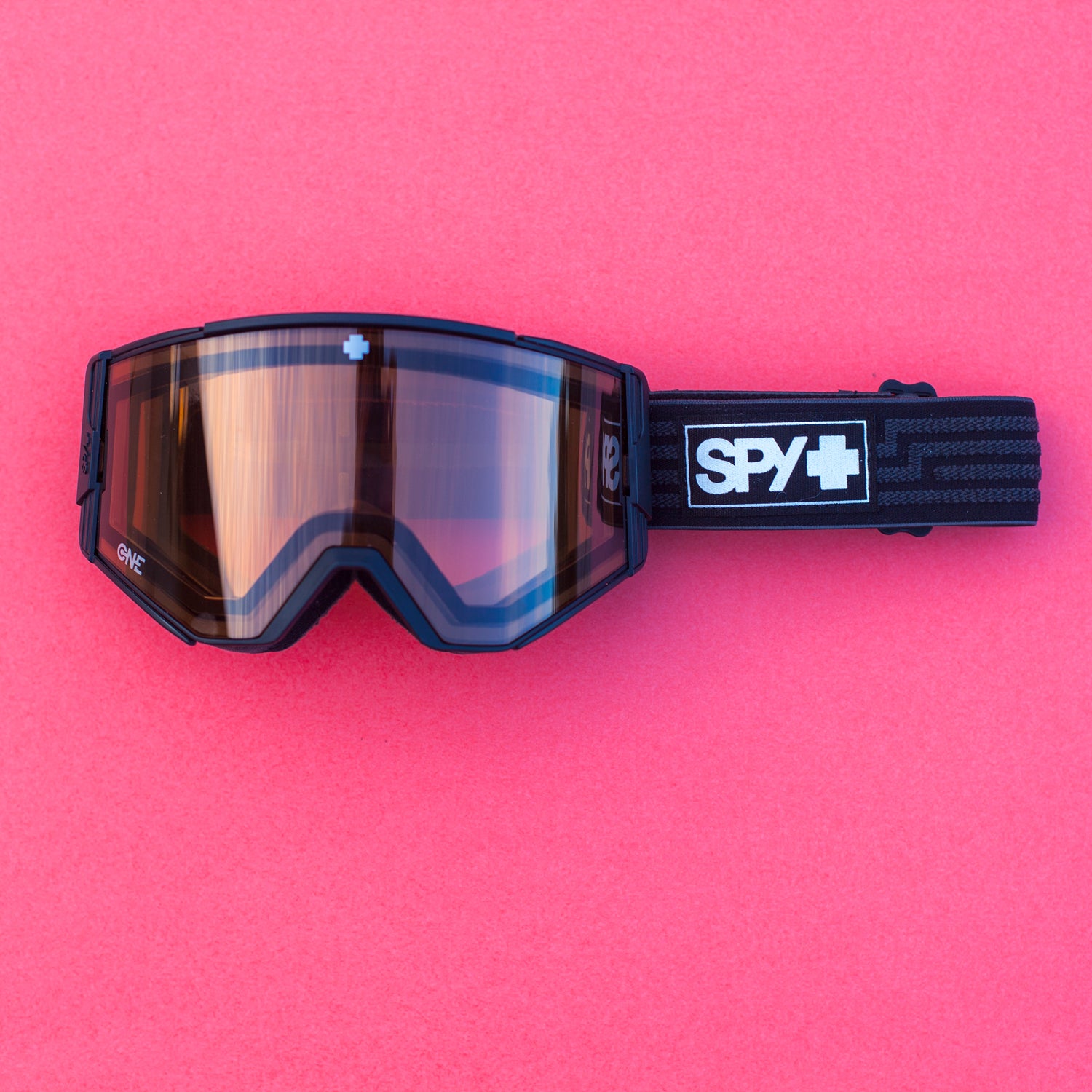 The Spy Ace EC changes lens tints with the push of a button—no physical lens swap needed.