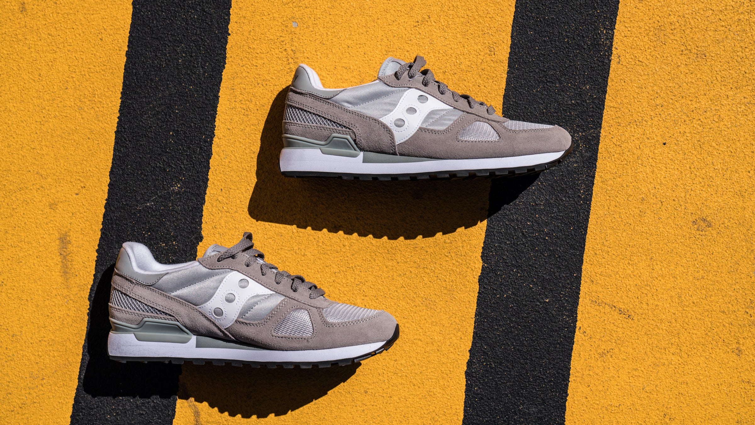 how to clean saucony shadow