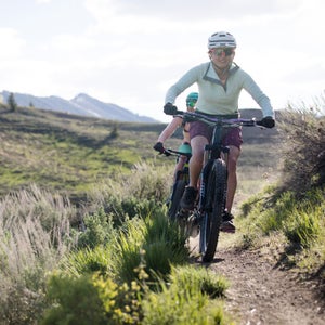 Women’s mountain bike clothes generally fell into one of two categories: black or loud colors and prints. “I wanted something in the middle,” she says.