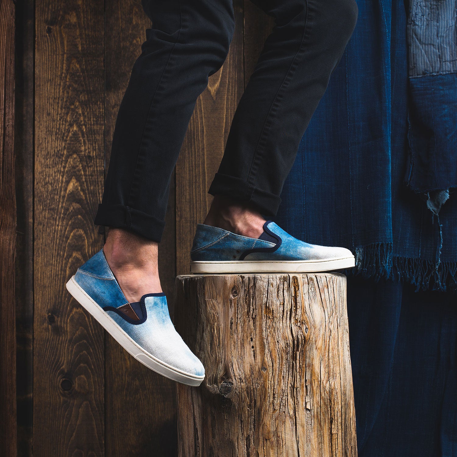 The Indigo special-edition is the result of a partnership with Hawaiian Blue, a pair of artists who use indigo to hand-dye everything from dresses to dish towels.