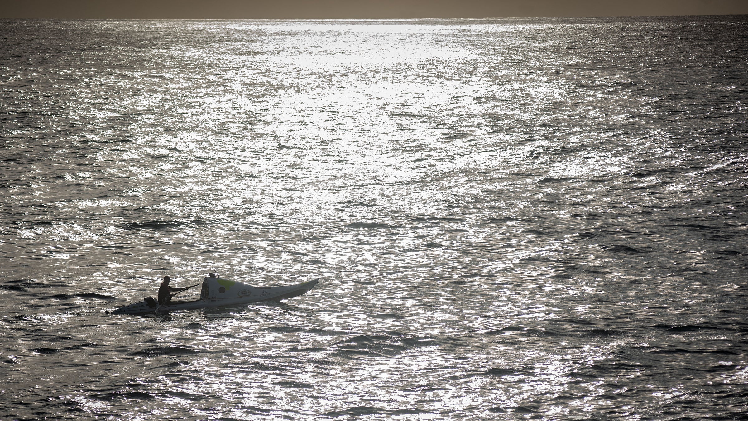 Kiwi First to Solo Kayak Tasman Sea - Outside Online