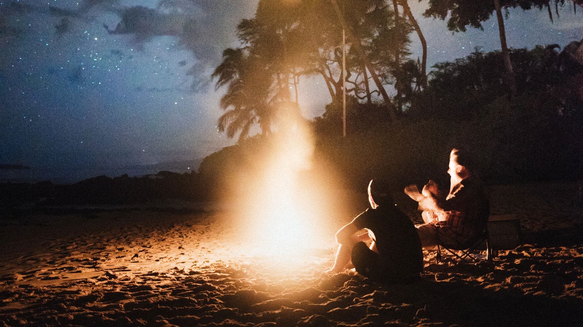 The Perfect Cocktails for Late-Summer Campfires - Outside Online