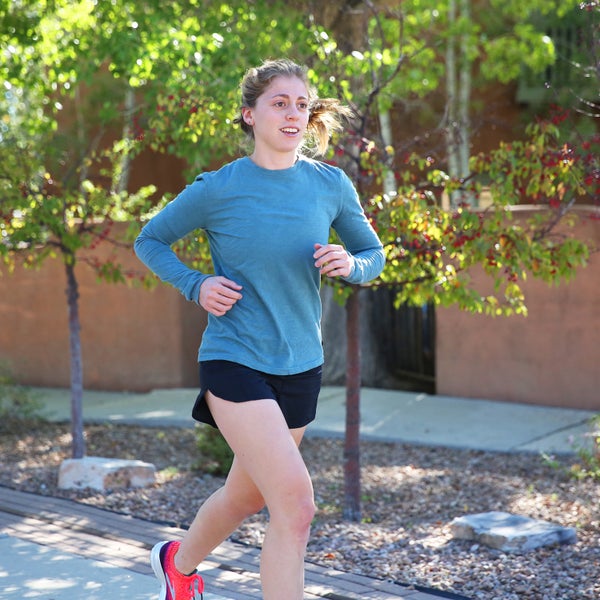 The Runpaca shirt looks just as at home with jeans in the office or bar as it does with running shoes in the woods.
