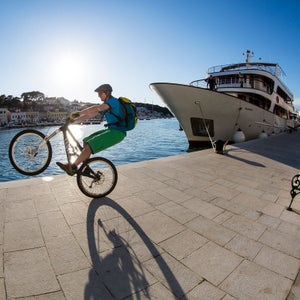 Islandhopping's cruise to Croatia includes guided cycling tours and small boat tours.