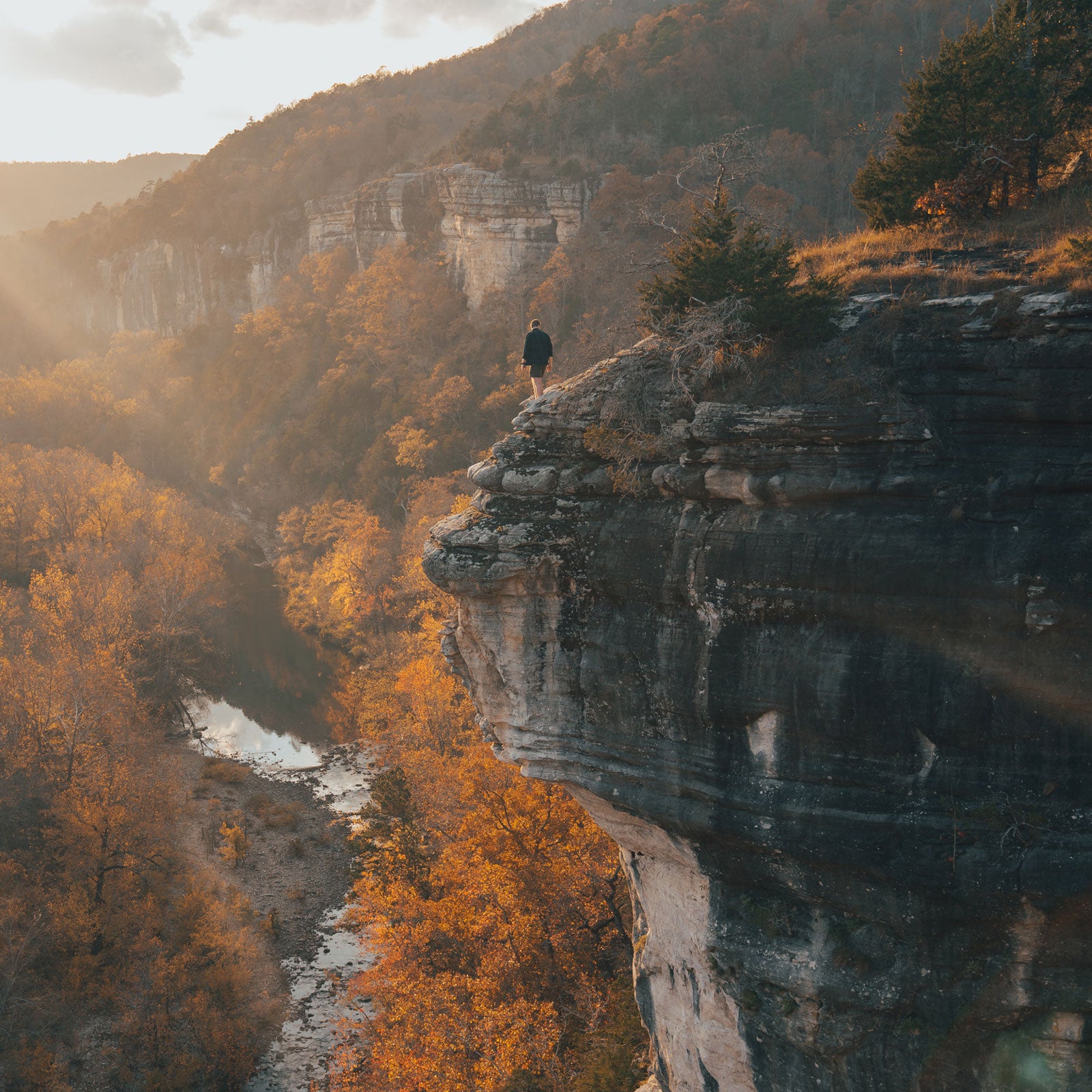 The 37-mile western portion of the Buffalo River Trail weaves along the river bed and clifftops around Buffalo National River.