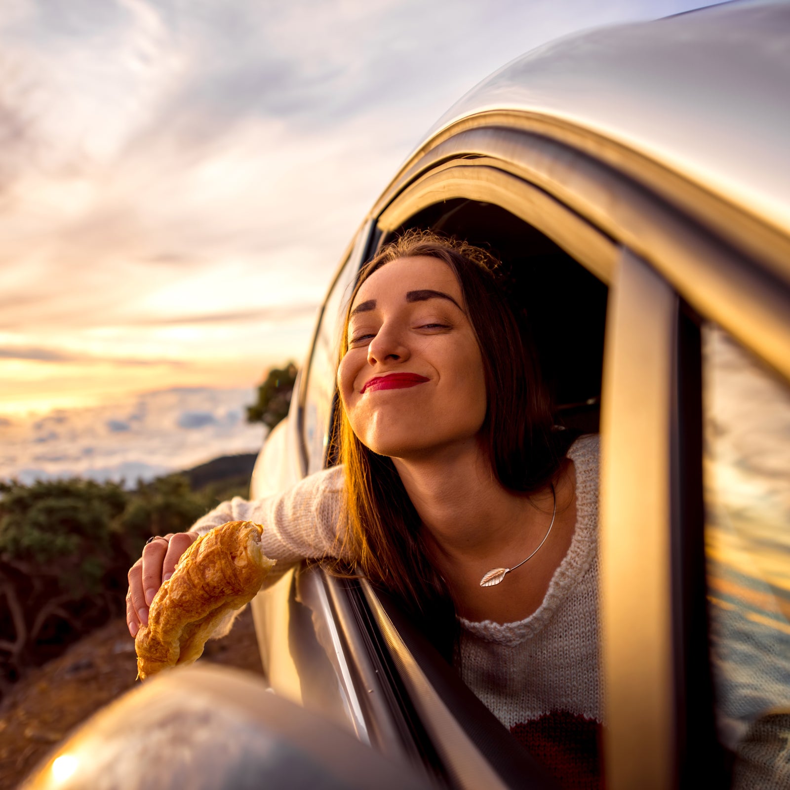 Stay well (and well fed) when you travel this season.