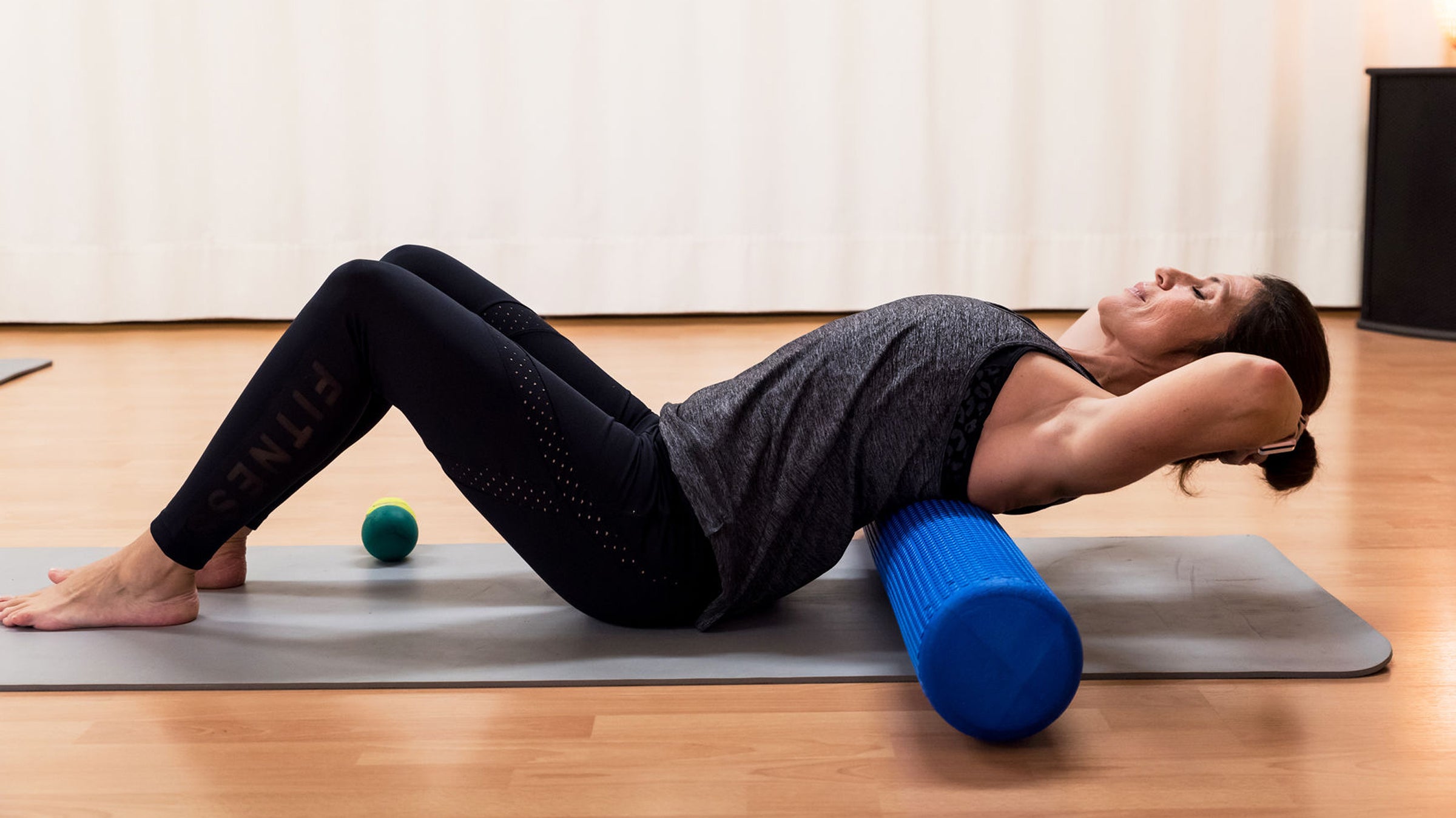 It’s only over the last four or five years that studies exploring the use of foam rollers have started to appear regularly, and most of those studies have been too small to draw firm conclusions from.