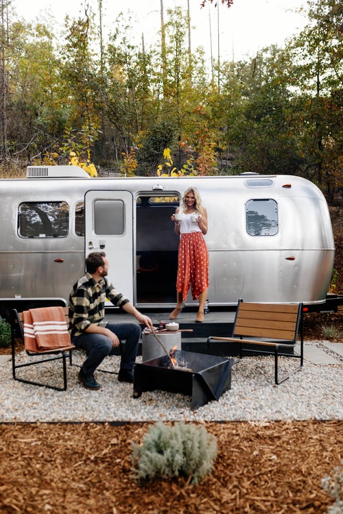 The new and expansive Midpines location has 102 total units, including 80 standalone Airstreams, five combined Airstream and luxury tents, and five wheelchair accessible units (not Airstreams). Here—unlike in Yosemite park—you can walk dogs on the trails and fly buzzing drones overhead. (If you did this in Yosemite you would get a ticket.) Each unit contains a full sized shower in a spa-style bathroom.