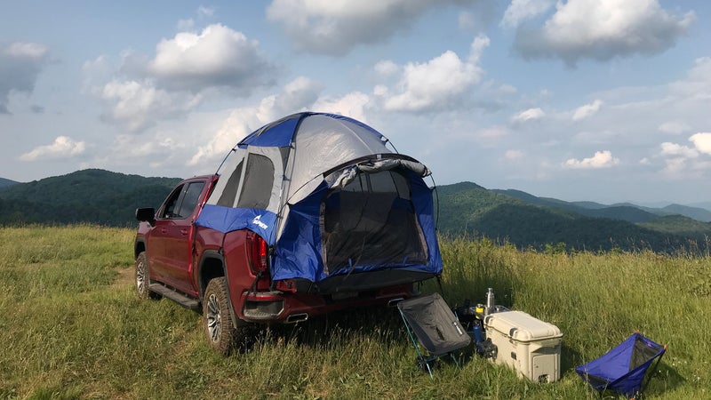 GMC Sierra tailgate