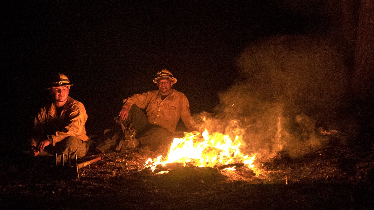 The Right Way to Put Out Your Campfire Outside Online