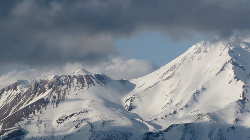 Ski descents