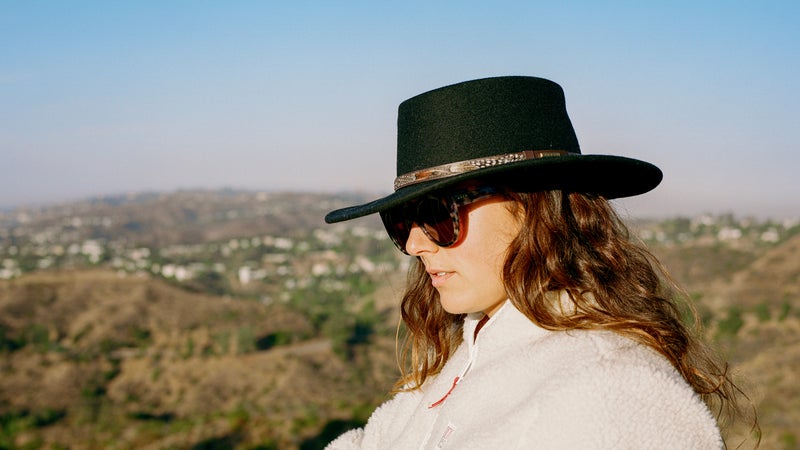 Women’s Streetwear Items For Mild Winter Climates