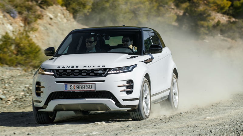 With excellent traction and compliant suspension, the Evoque is an ideal companion on unpaved roads.