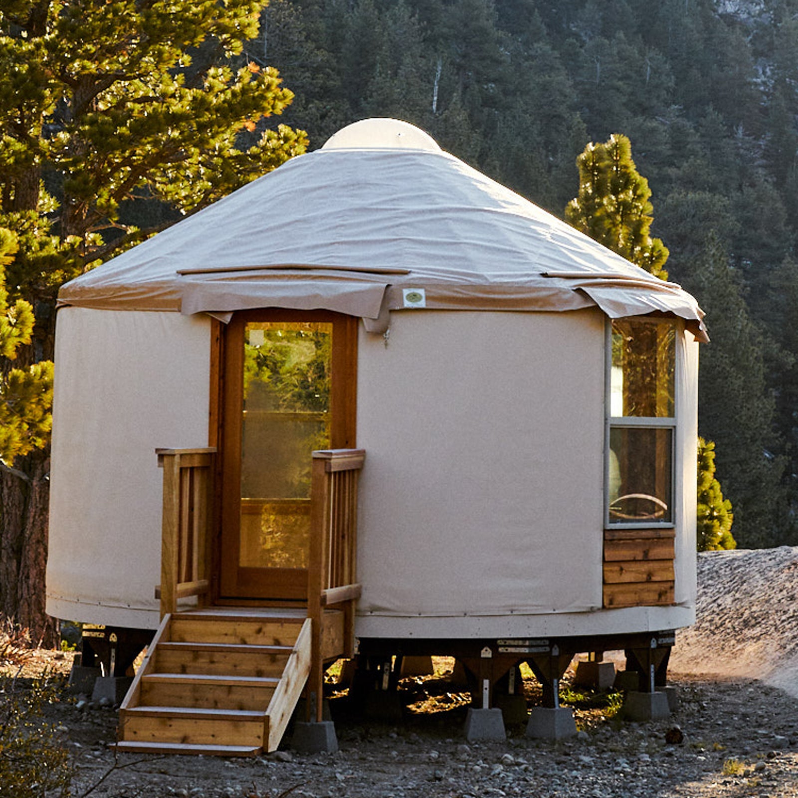 Whether you’re looking for a riverside treehouse or a log hideaway in the mountains, there is an ideal weekend retreat not too far away.