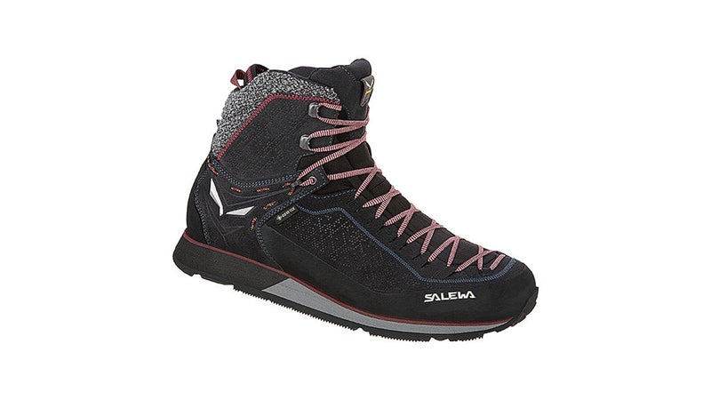 hiking shoes