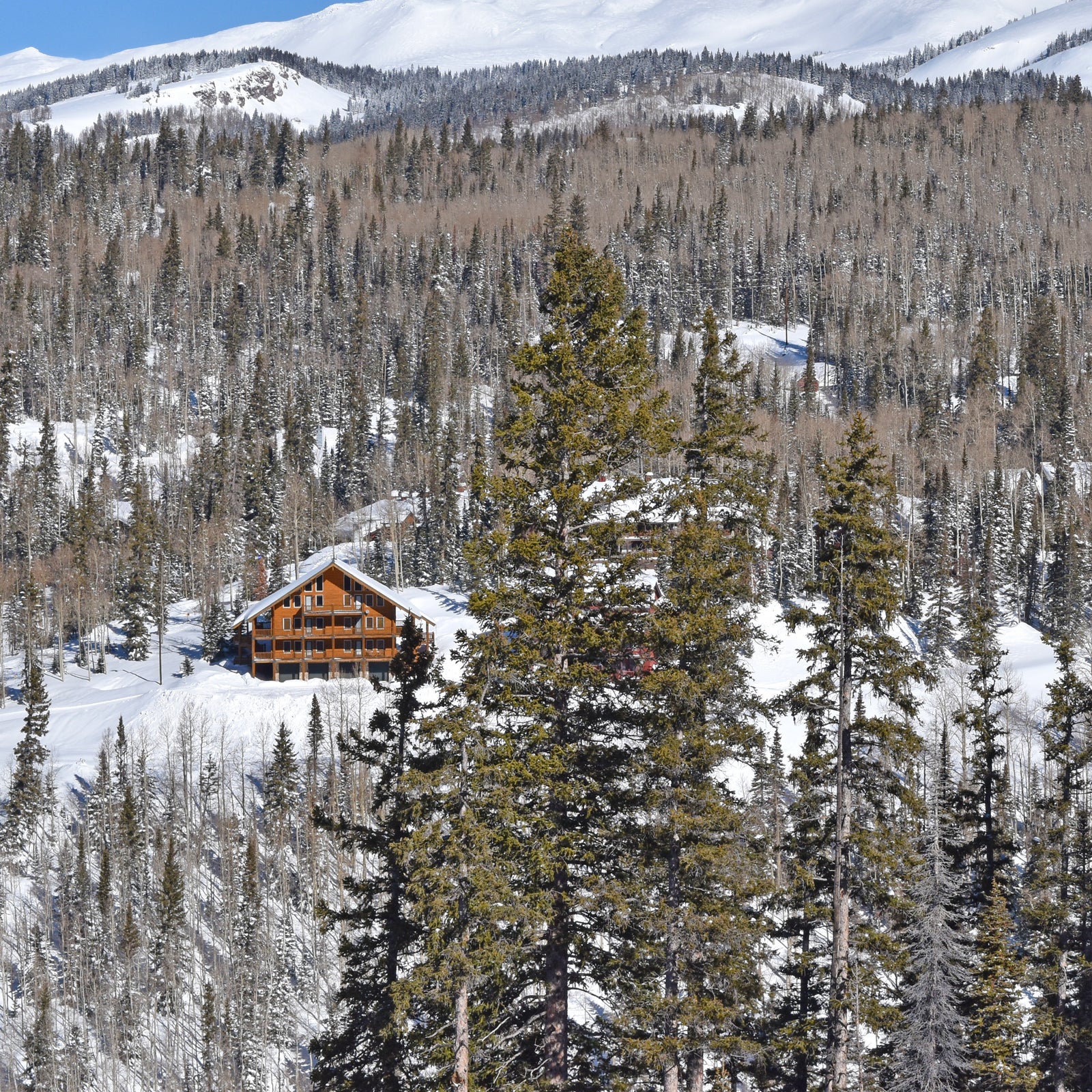 Not every ski resort offers this, of course, but select ski areas—usually smaller hills that may close for a day or two during the week anyway—do offer full-resort buyouts for private groups midweek.