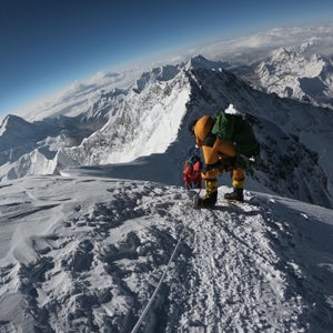 TOPSHOT-NEPAL-MOUNTAINEERING-EVEREST