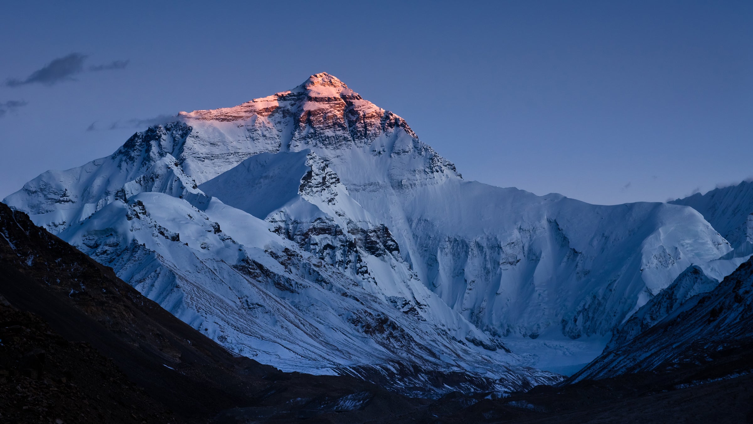 why do climbers really die on everest outside online