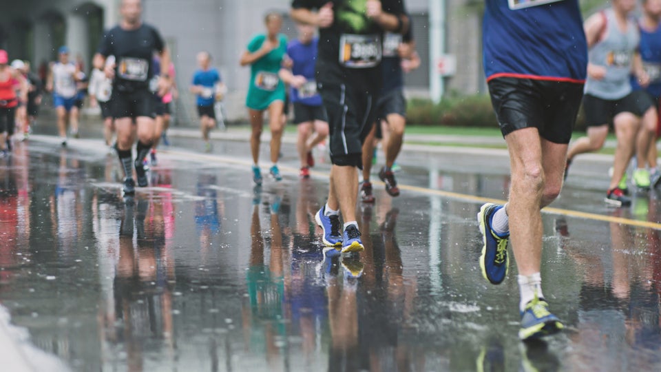 Here’s How Weather Conditions Affect Your Running Speed Outside Online